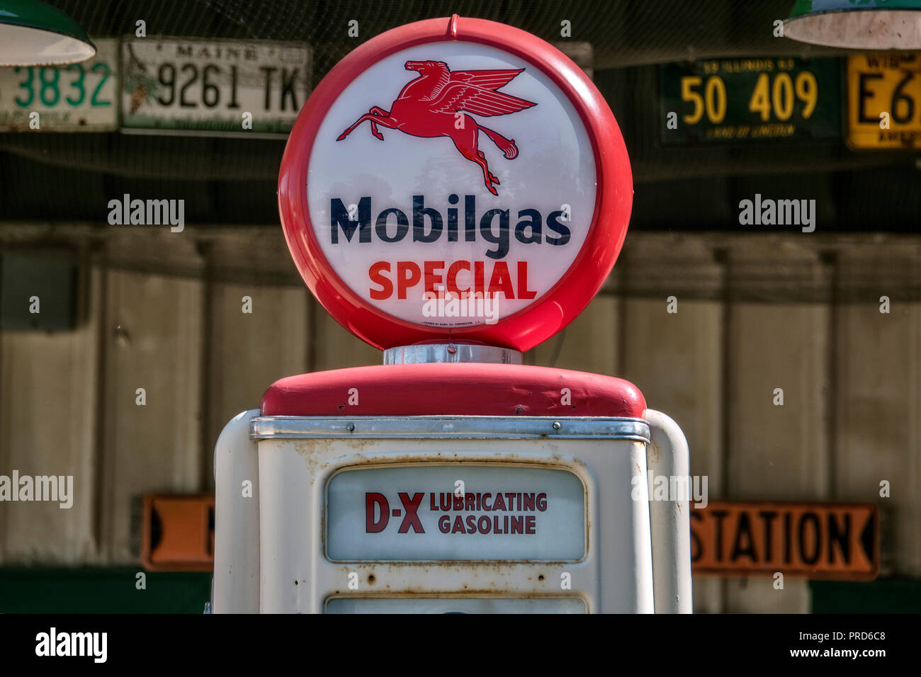 Historic Shea´s Gas Station Museum, next to Fulgenzi´s Pizza & Pasta
