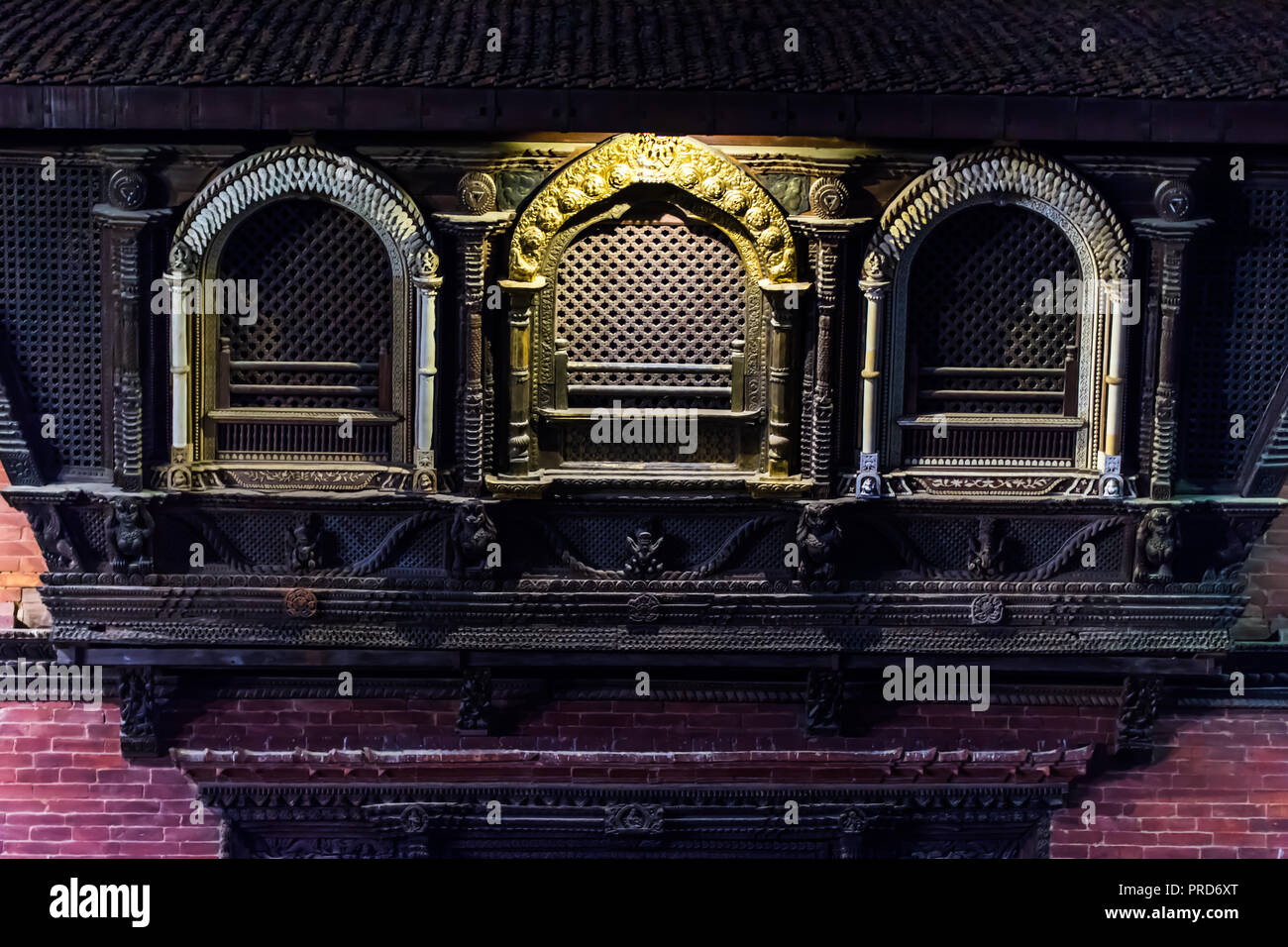 Nepal temple window hi-res stock photography and images - Alamy