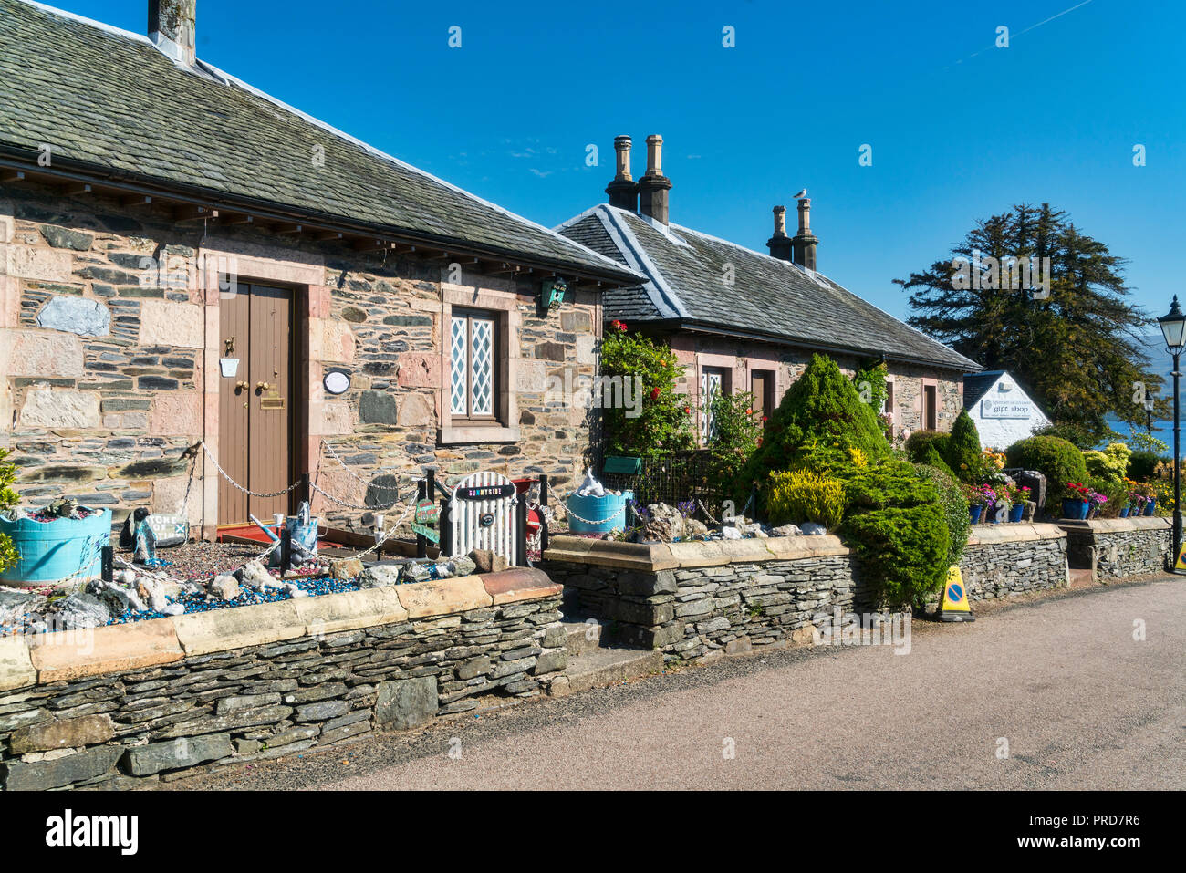 Luss conservation village scotland hires stock photography and images