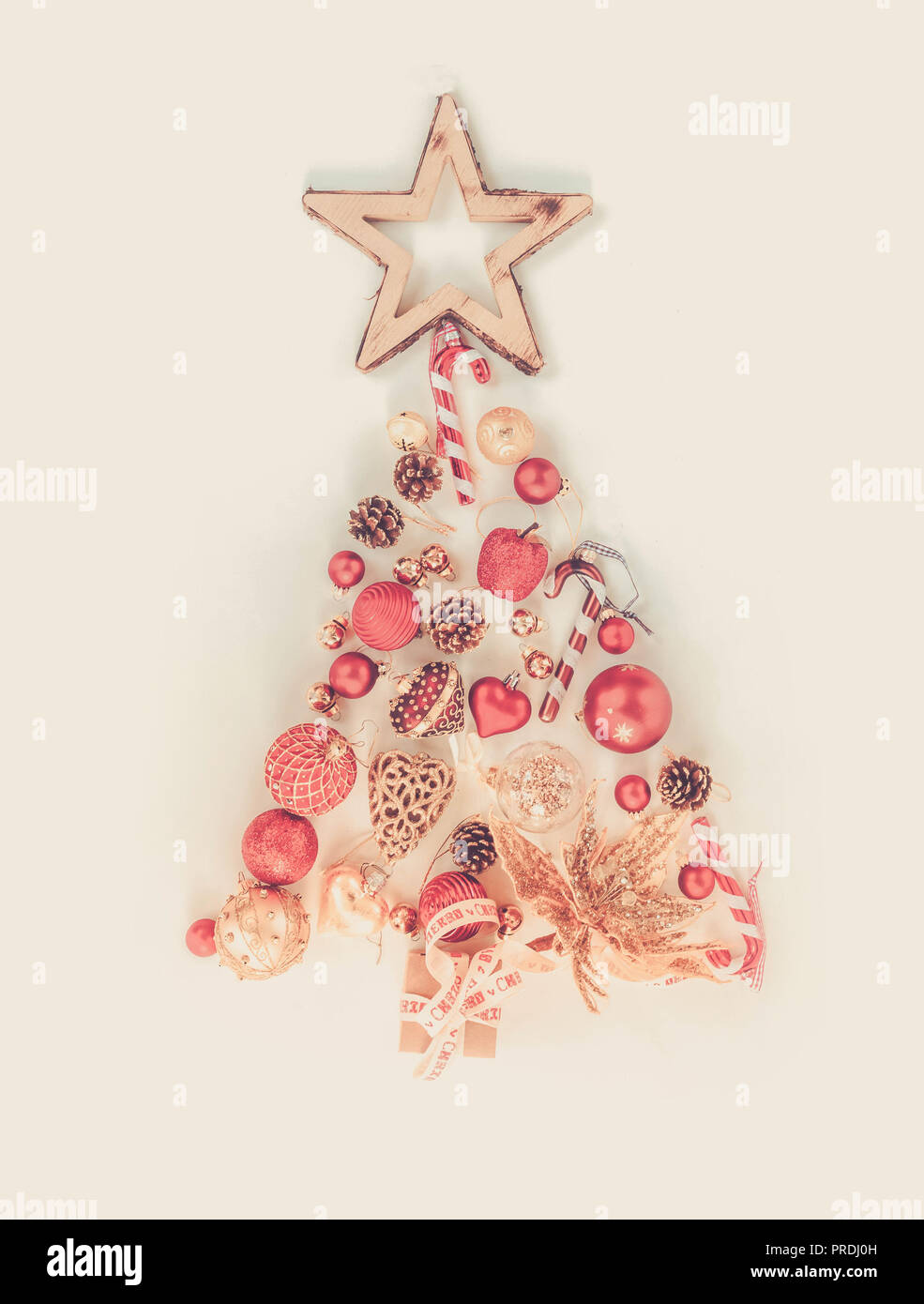 Christmas tree in red and gold Stock Photo Alamy