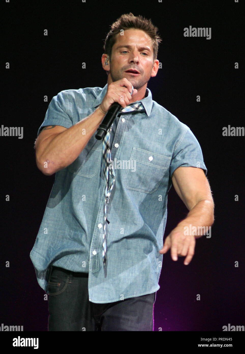 98 Degrees' Jeff Timmons talks A Boy Band Christmas