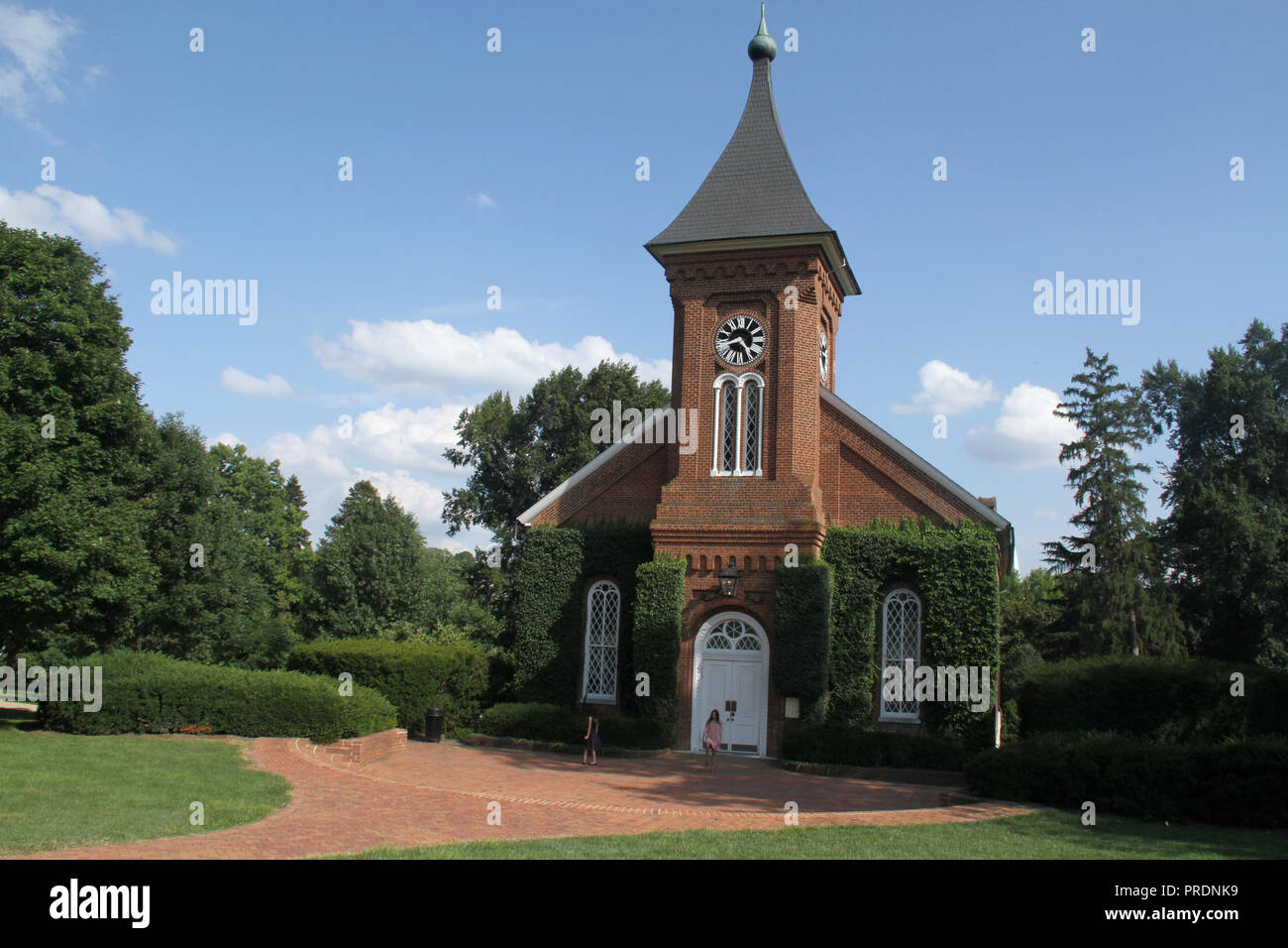 Lee Chapel on the campus of Washington and Lee University in Lexington ...