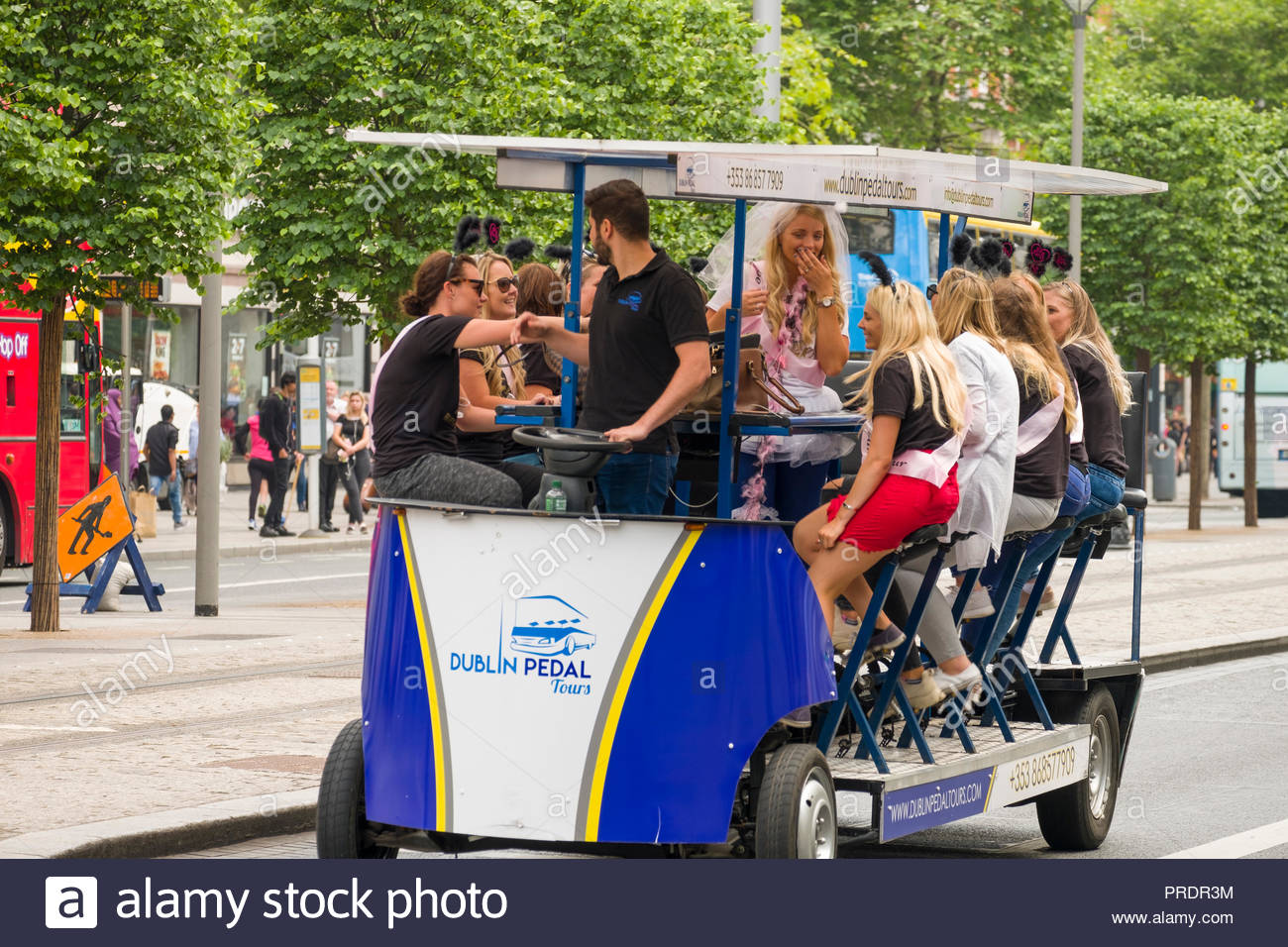 Pedal Tour Bus High Resolution Stock Photography and Images Alamy