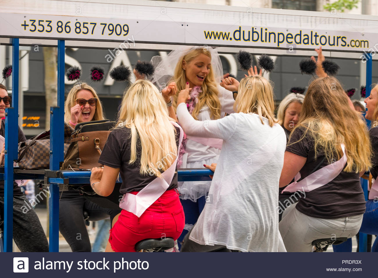 Pedaling Stock Photos & Pedaling Stock Images Alamy
