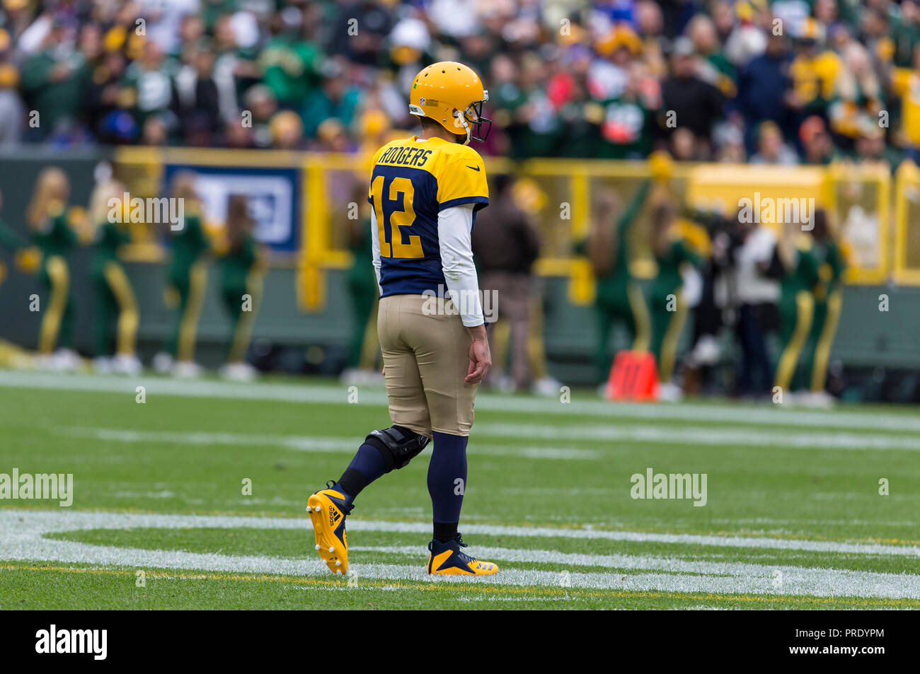 kode skak Smag Green Bay, WI, USA. 30th Sep, 2018. Green Bay Packers quarterback Aaron  Rodgers #12 during the NFL Football game between the Buffalo Bills and the Green  Bay Packers at Lambeau Field in