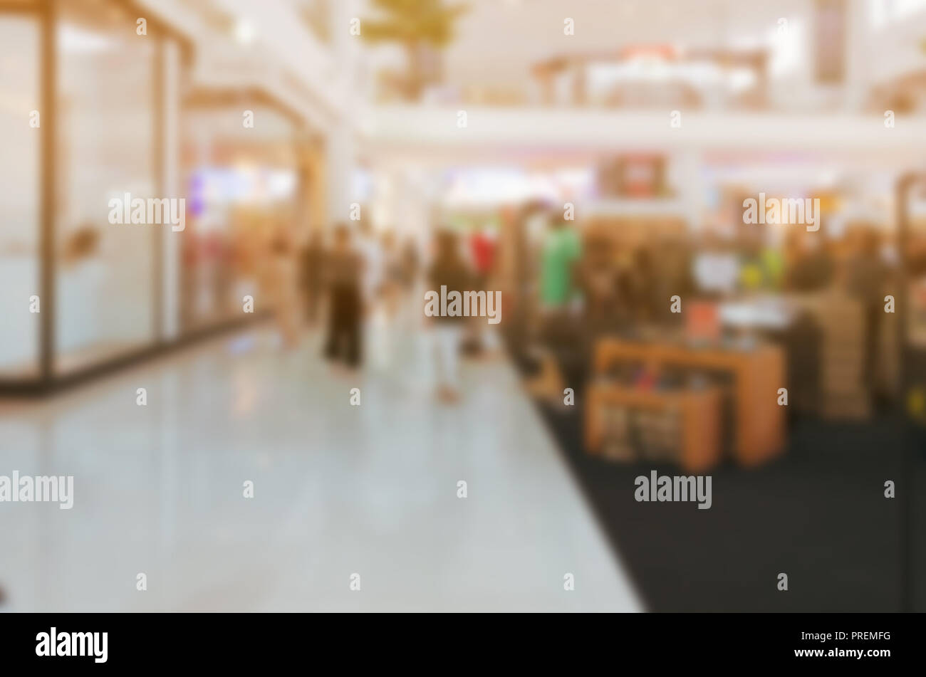 Blurred mall people walking hi-res stock photography and images - Alamy