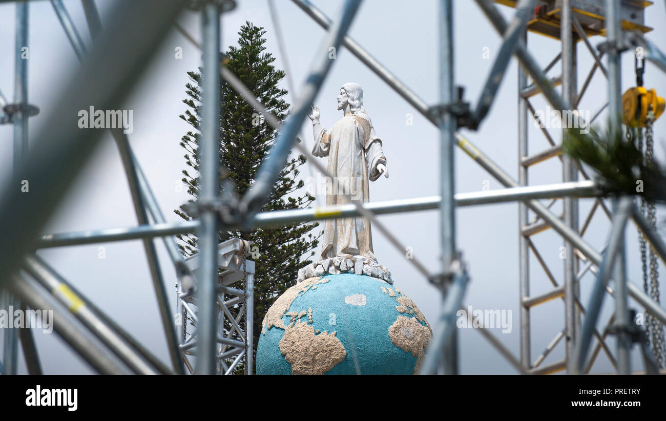 Jesus salvador del mundo hi-res stock photography and images - Alamy