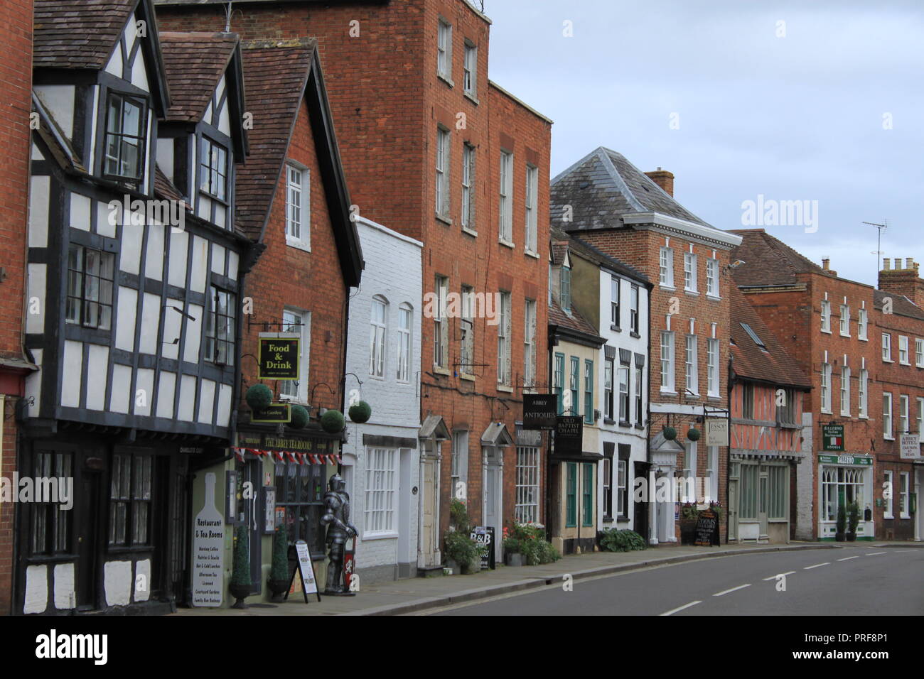 Tewkesbury High Street Gloucestershire Stock Photo Alamy