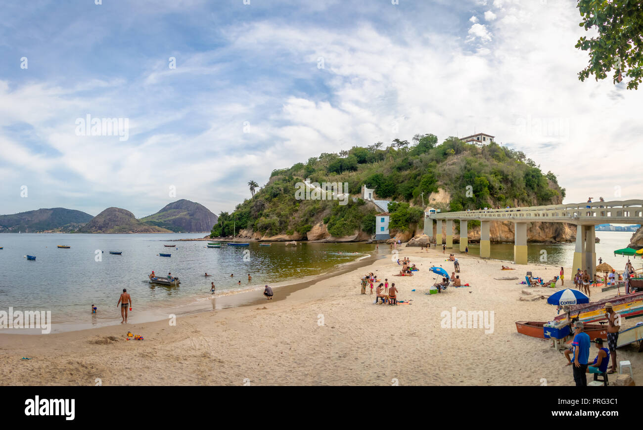 Boa Viagem Beach and island - Niteroi, Rio de Janeiro, Brazil Stock Photo