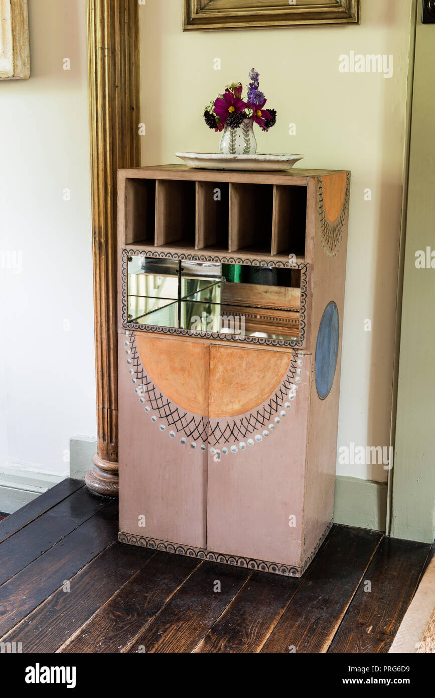 Letter rack hallway hi res stock photography and images Alamy