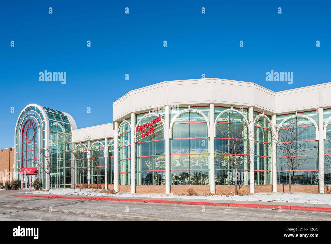 Shopping Mall Exterior Usa High Resolution Stock Photography And Images Alamy