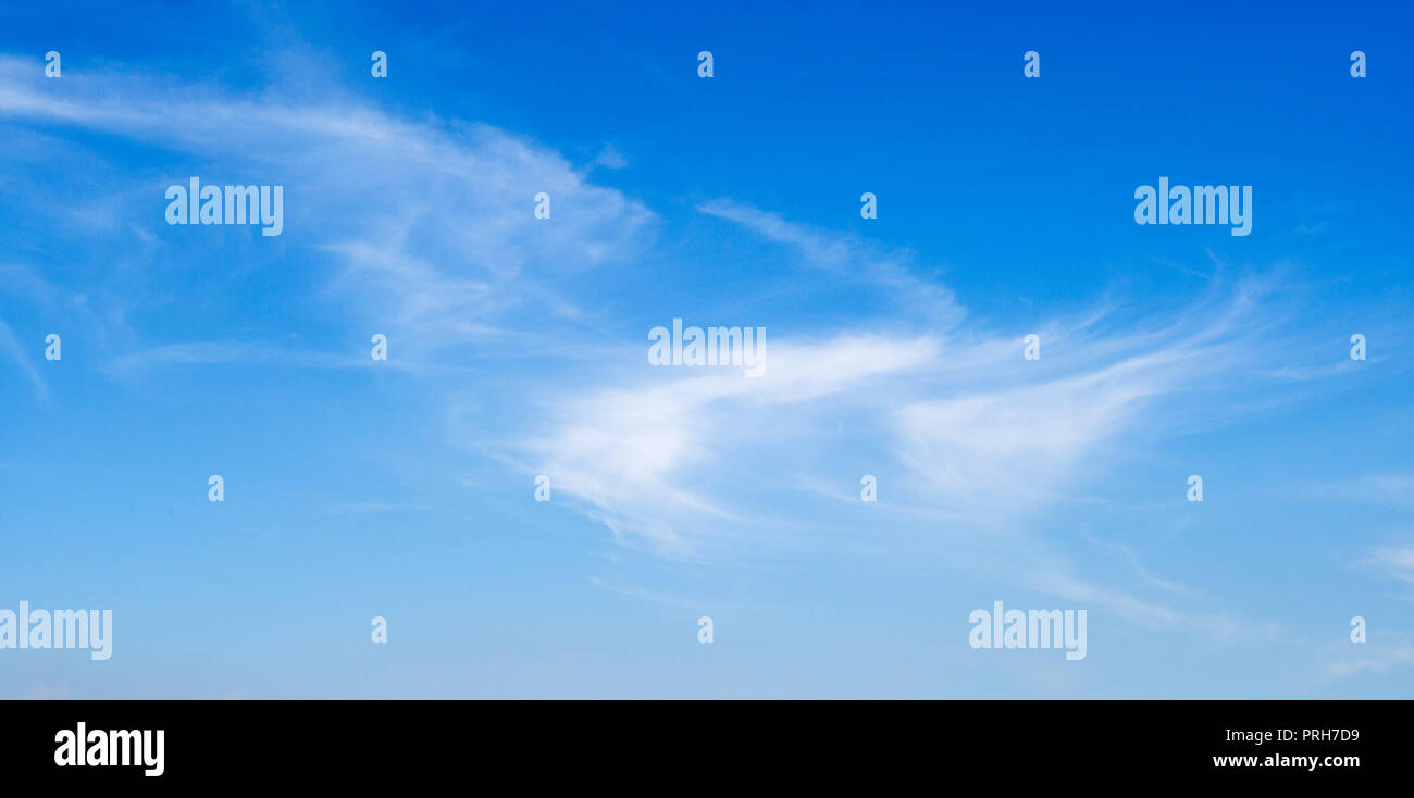 Thin cirrus clouds in blue sky over south Wales Stock Photo - Alamy