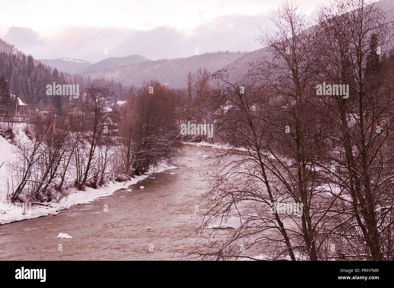 Prut river in Vorokhta, Ukraine. Winter Carpathians. Horizon. Stock Photo