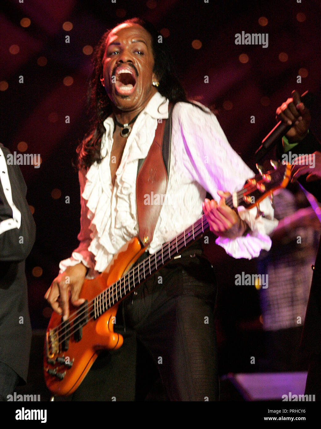 Earth wind and fire verdine white hi-res stock photography and images -  Alamy