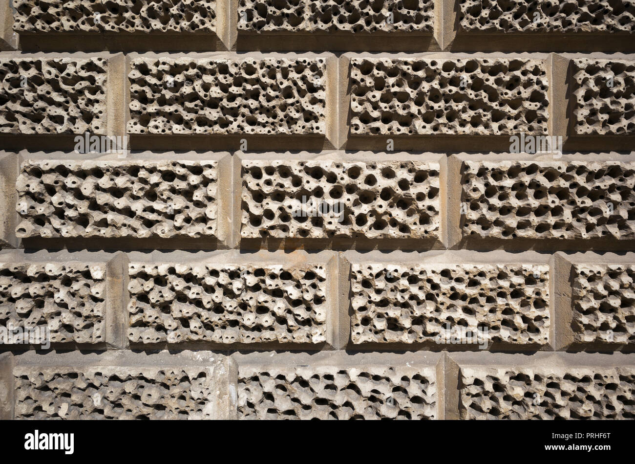 Carved ashlar blocks of Bath stone in building wall Stock Photo Alamy