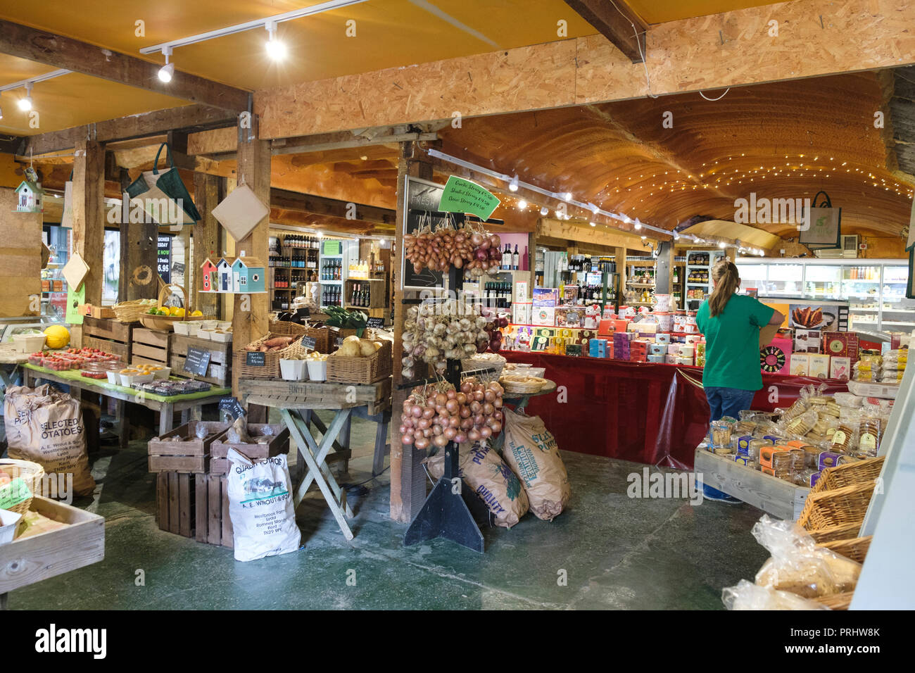 Planters Farm shop on the A21 at Hurst Green, Etchingham, East Sussex, UK  Stock Photo - Alamy