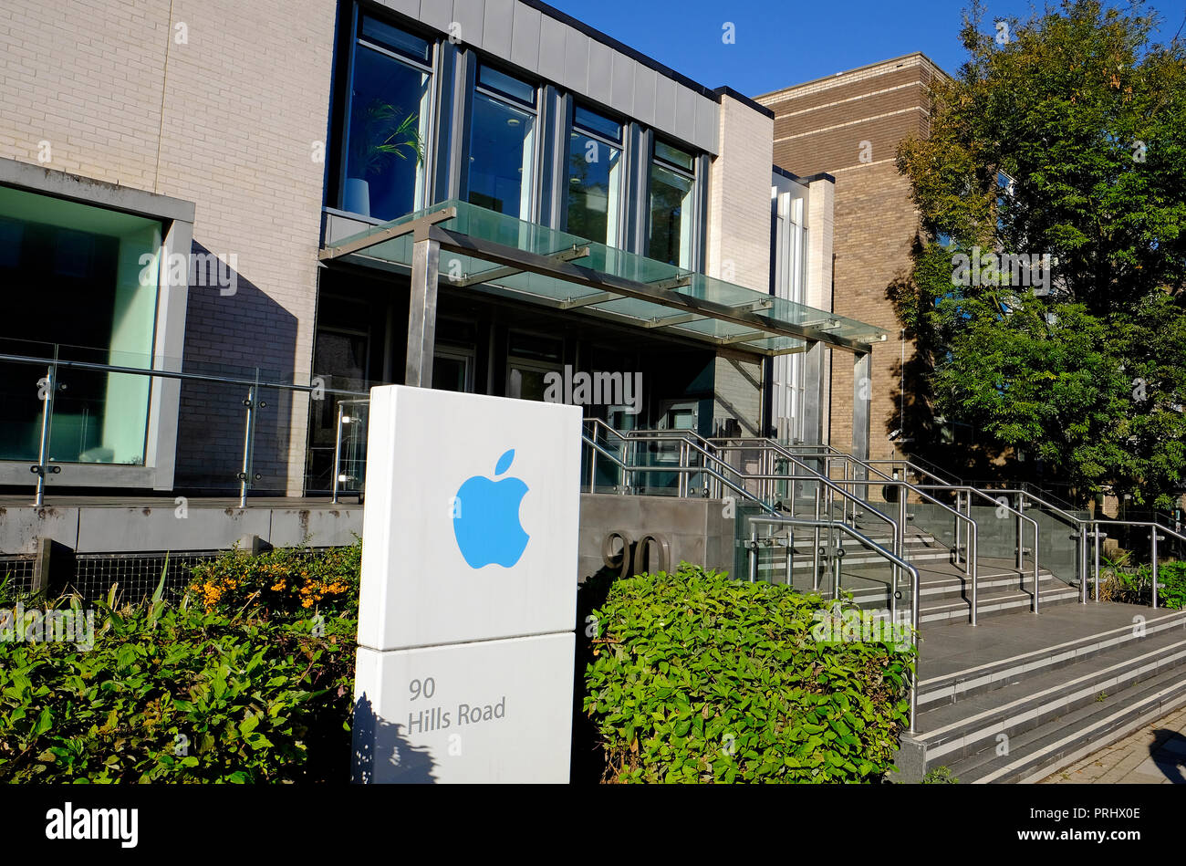apple computer office, hills road, cambridge, england Stock Photo Alamy