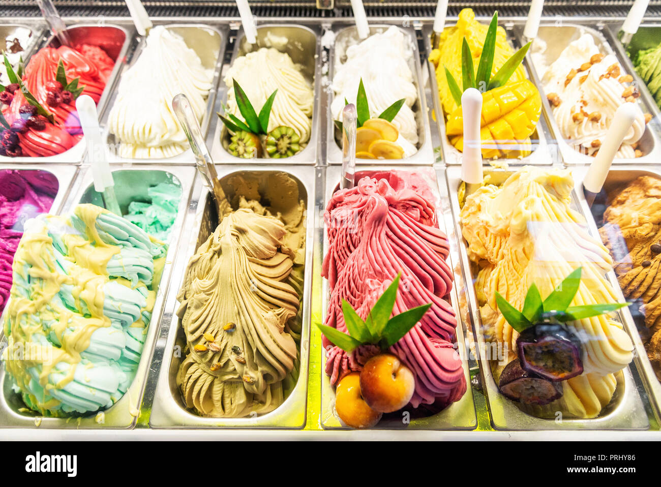 The tastiest ice creams in Antwerp: 6 real gelaterias and 3 atypical ice  cream parlours