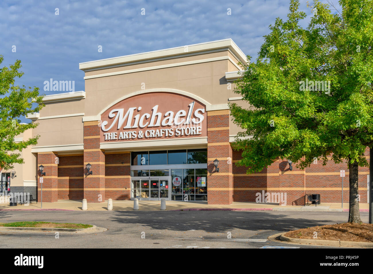 Front exterior entrance of Michael's arts and crafts retail big box store showing the sign and logo, in Montgomery Alabama, USA. Stock Photo