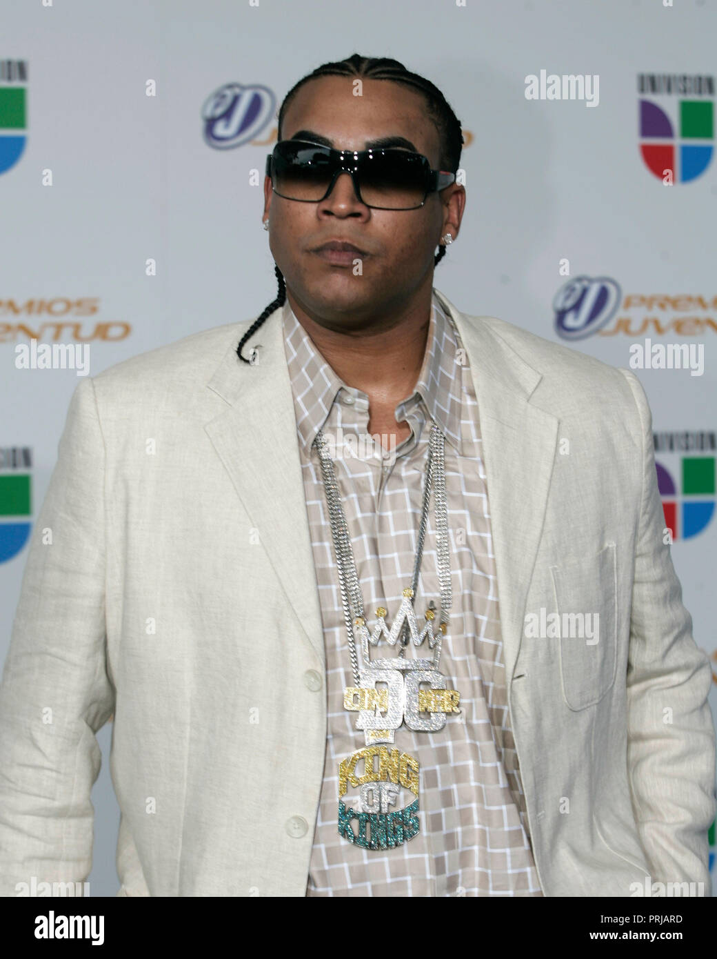 Don Omar arrives on the red carpet for the 2006 Premios Juventud Awards at the University of Miami BankUnited Center in Coral Gables, Florida on July 13, 2006. Stock Photo