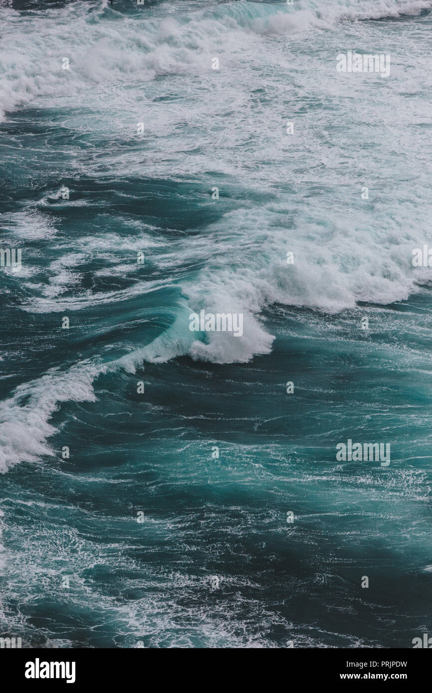 Aerial view foamy ocean waves hi-res stock photography and images - Alamy