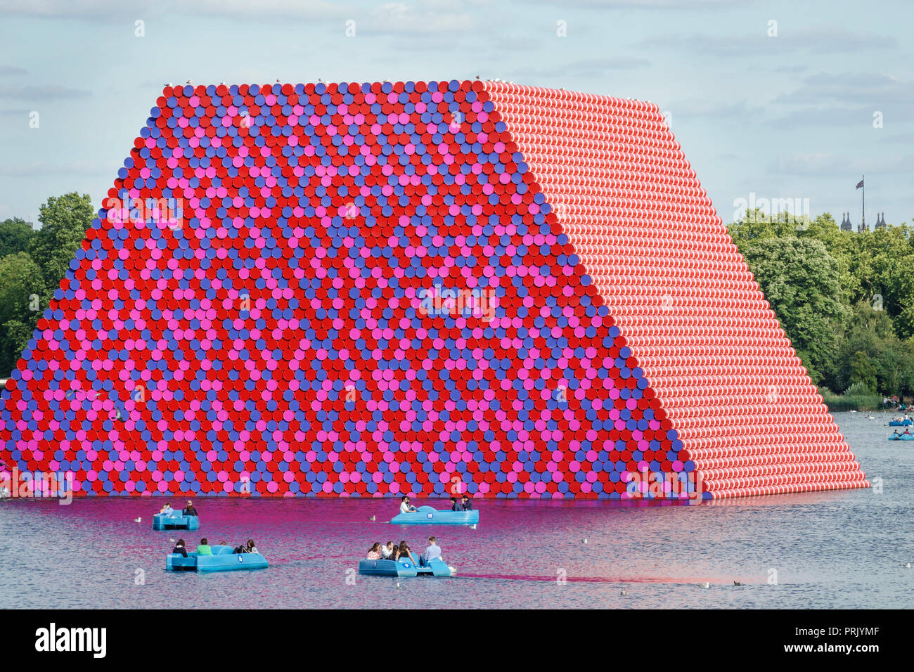 London England,UK,Royal Parks,Hyde Park,park,green space,The Serpentine,recreational lake,art installation,London Mastaba by Christo & Jeanne-Claude,t Stock Photo
