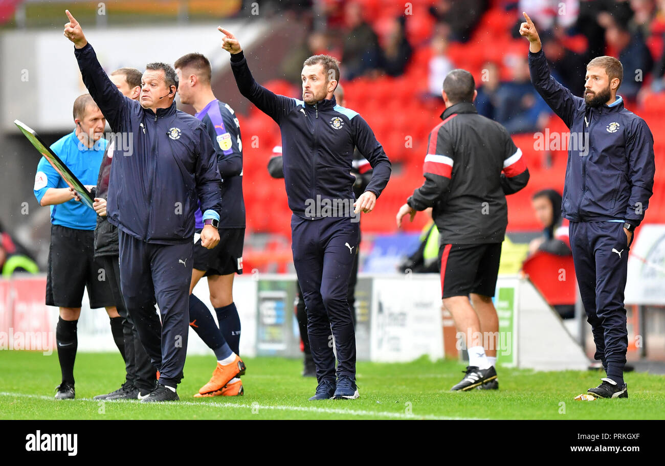 Luton Town manager Nathan Jones (centre) gestures on the touchline Stock Photo