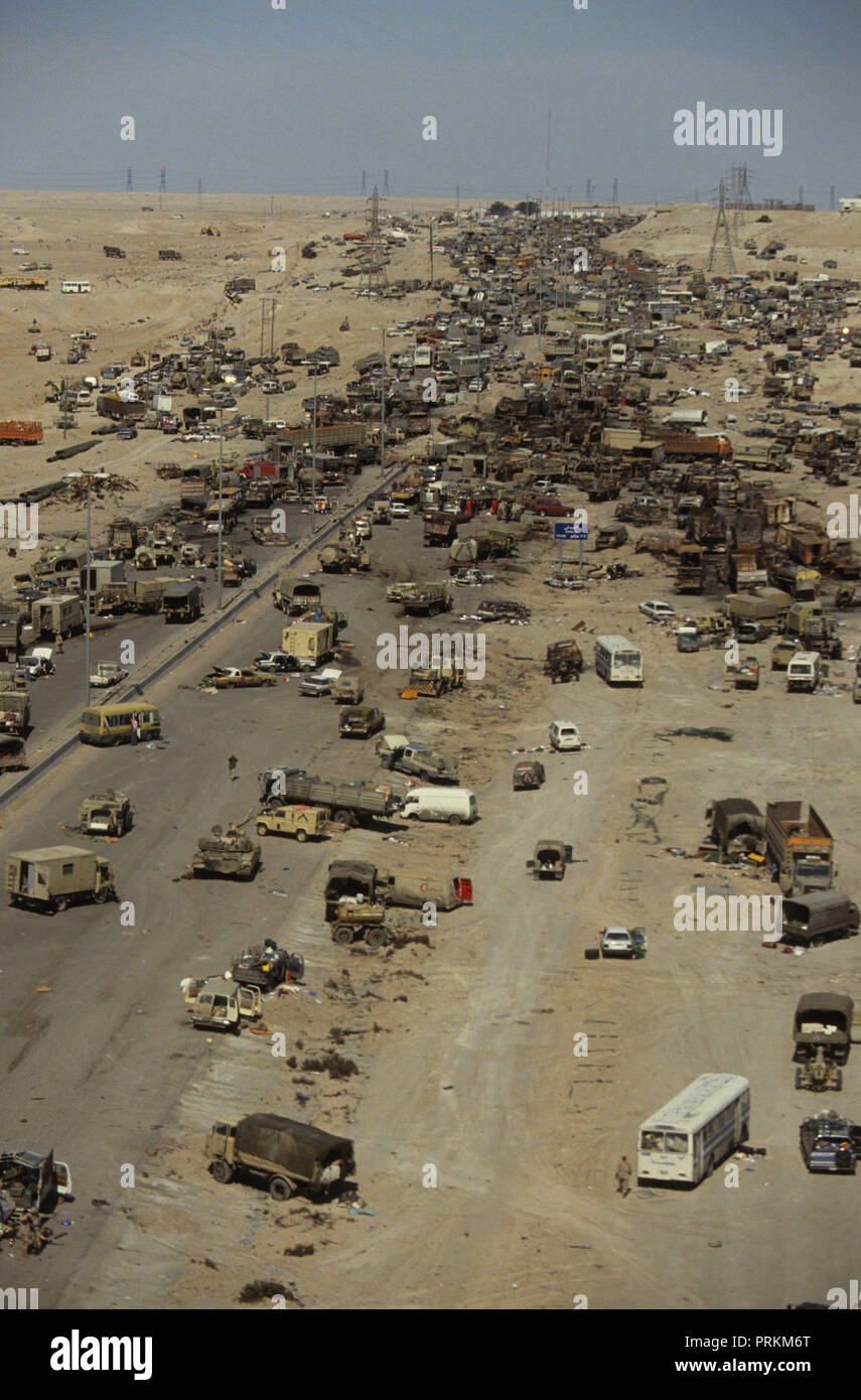 The highway of death in Kuwait in 1991  Photograph by Dennis Brack bb24 Stock Photo