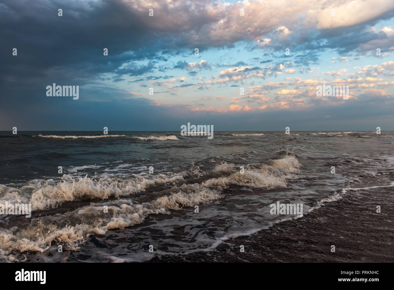 Beautiful ocean wave wonderful hi-res stock photography and images - Alamy