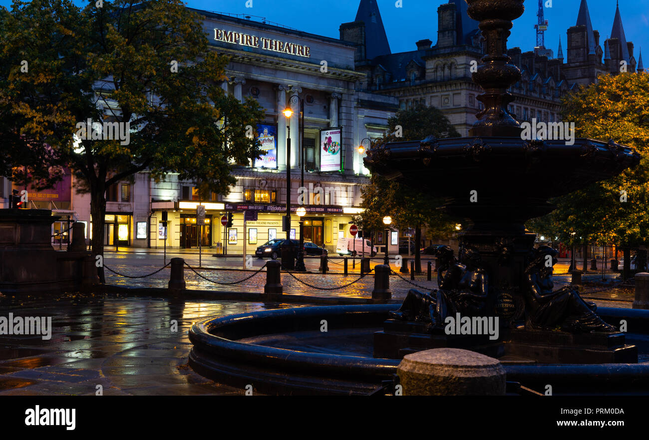 The Historic Empire Theatre, Lime St, Liverpool. Steble Fountain in foreground. Image taken in September 2018. Stock Photo