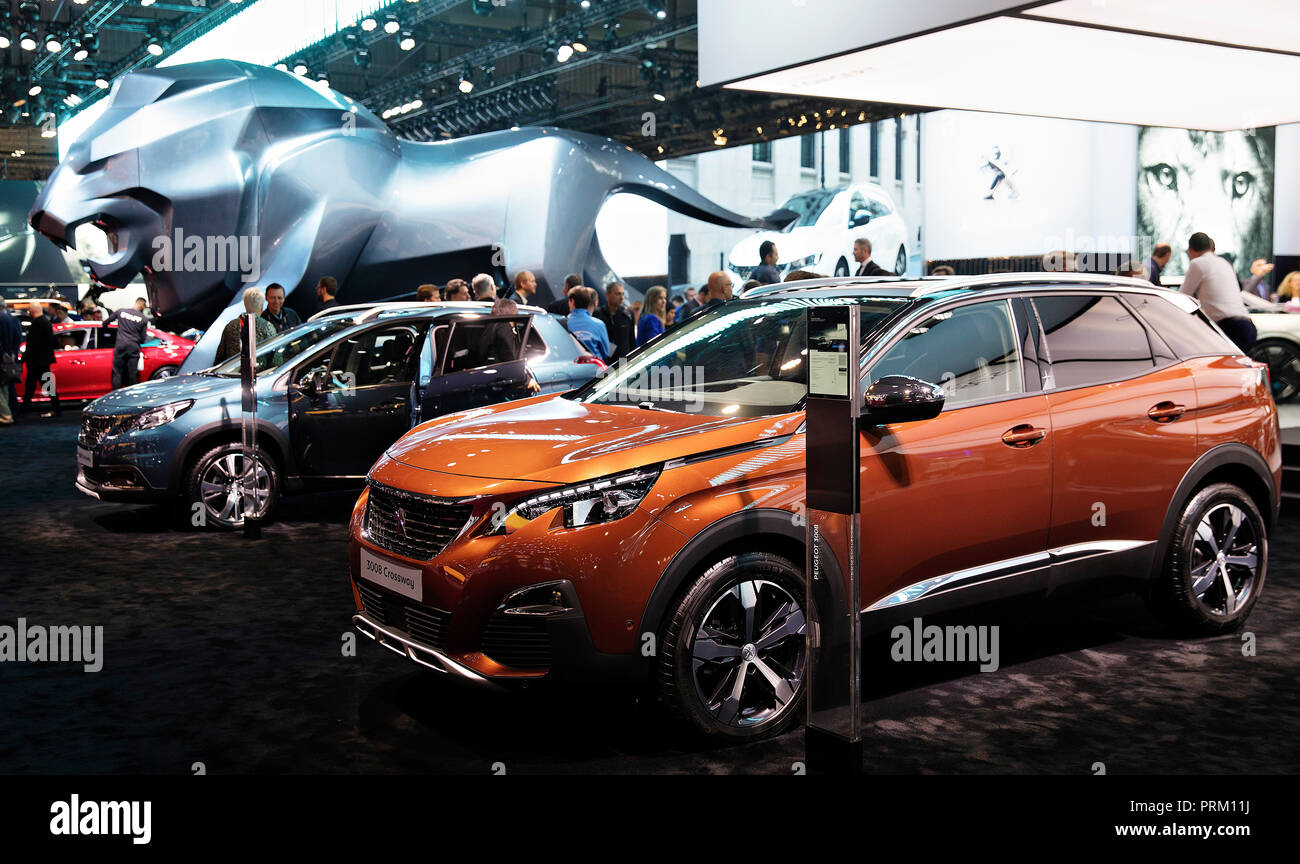 Peugeot 5008 Crossway during the second day of International Paris Motorshow on  Wednesday, October 3rd, 2018 in Paris, France. (CTK Photo/Petr Mlch) Stock Photo