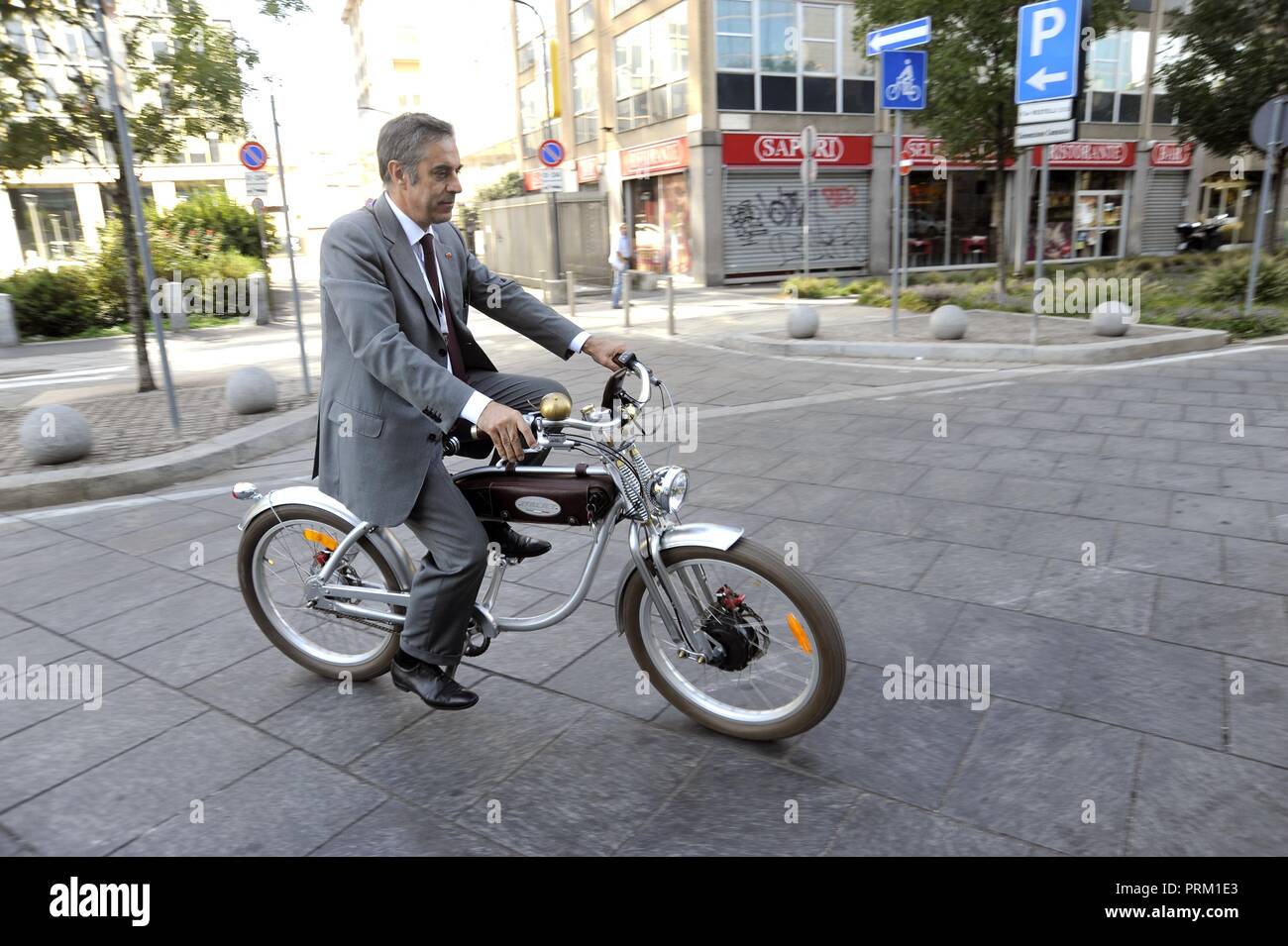 Milan (Italy), the first international meeting of electric vehicles 'E mob2018 is charging time!', 'vintage' Italjet electric bicycle Stock Photo