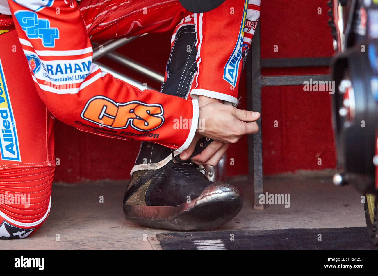 Glasgow Tigers speedway rider prepares for his turn during the match against Newcastle Diamonds Stock Photo