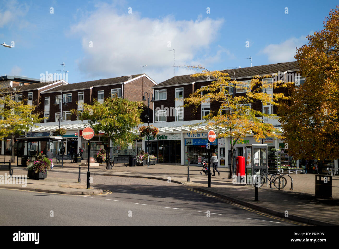Abbey End shops in autumn, Kenilworth, Warwickshire, England, UK Stock