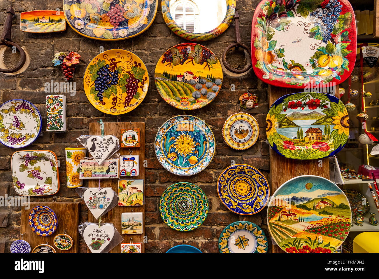 Typical Tuscan pottery for sale, Siena, Italy Stock Photo Alamy