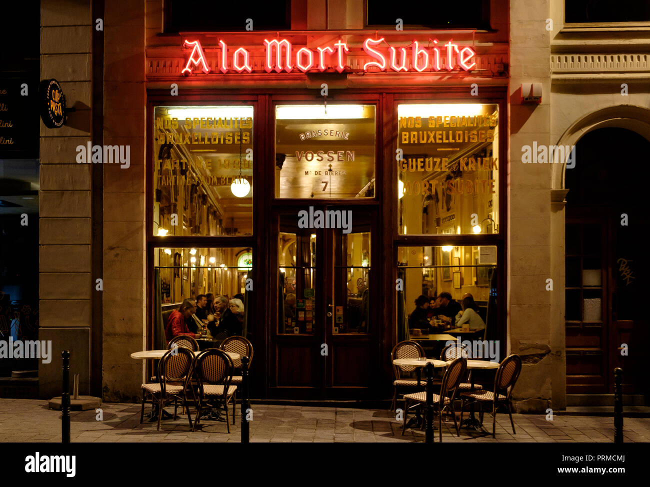 The long established A la Mort Subite bar in the centre of Brussels Stock Photo