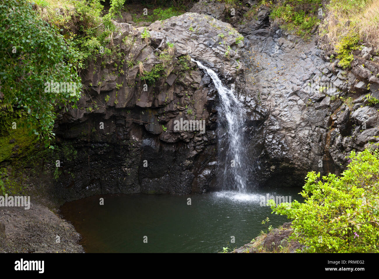 A little waterfall and pool on the Pipiwai Trail to Waimoku Falls in