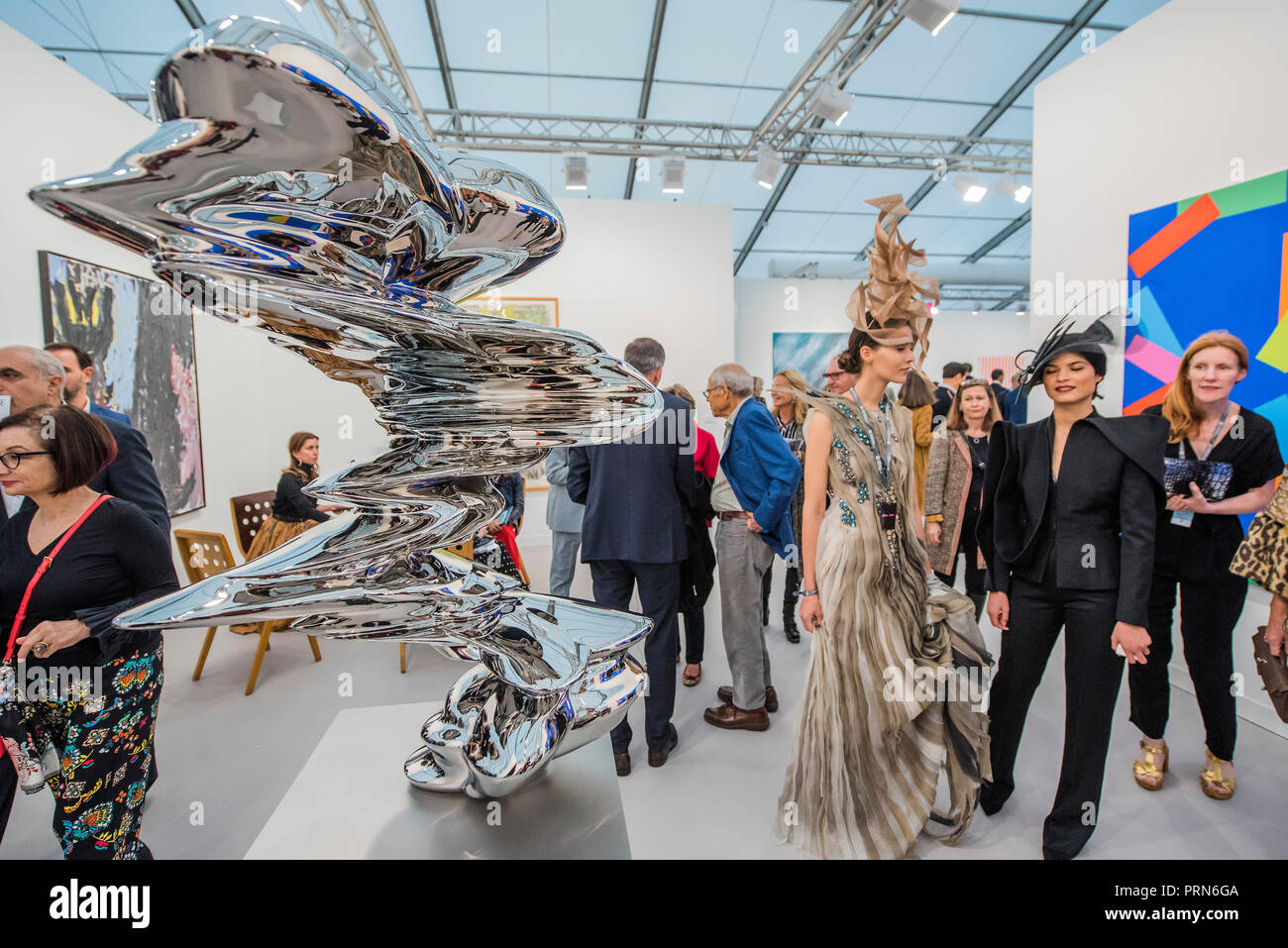 Regents Park, London, UK. 3rd Oct 2018. Gate 2017 by Tony Cragg in Galerie Thadeus Roppac - The Frieze Art Fair in Regents Park. It remains open till 7 Oct 2018.  Credit: Guy Bell/Alamy Live News Stock Photo
