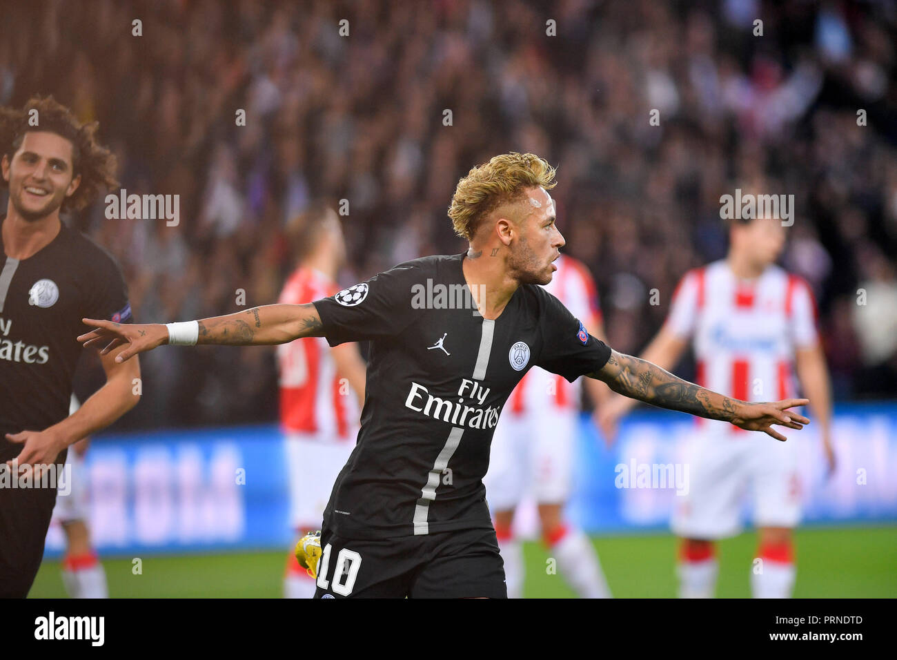 181004) -- PARIS, Oct. 4, 2018 (Xinhua) -- Neymar of Paris Saint-Germain  celebrates scoring during the UEFA Champions League group C match 2nd round  between Paris Saint-Germain and Red Star Belgrade in