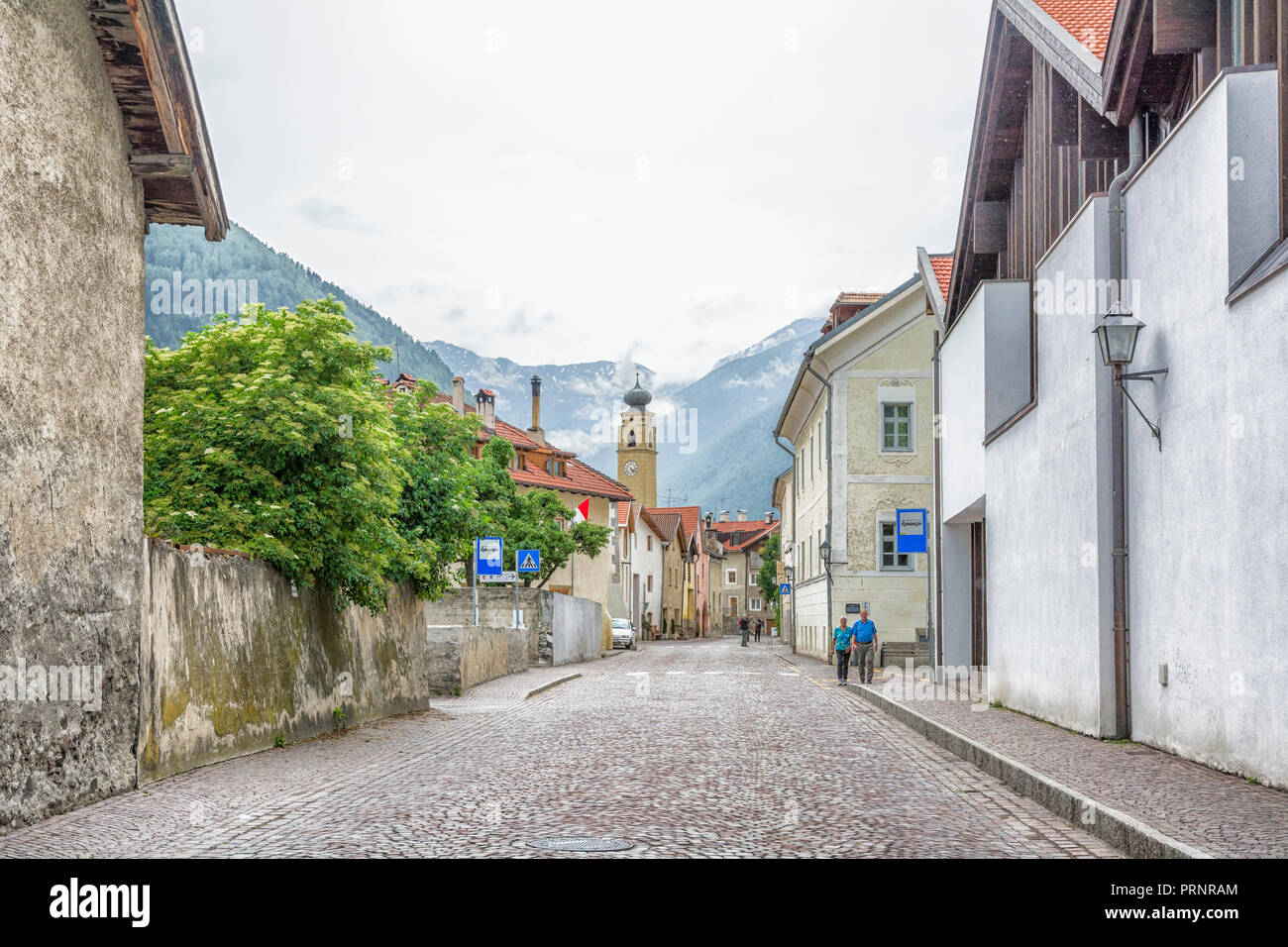 The historic town of Glorenza/Glurns in the south of Malles/Mals is one of the smallest cities in the world. Trentino Alto Adige/South Tyrol - Italy Stock Photo