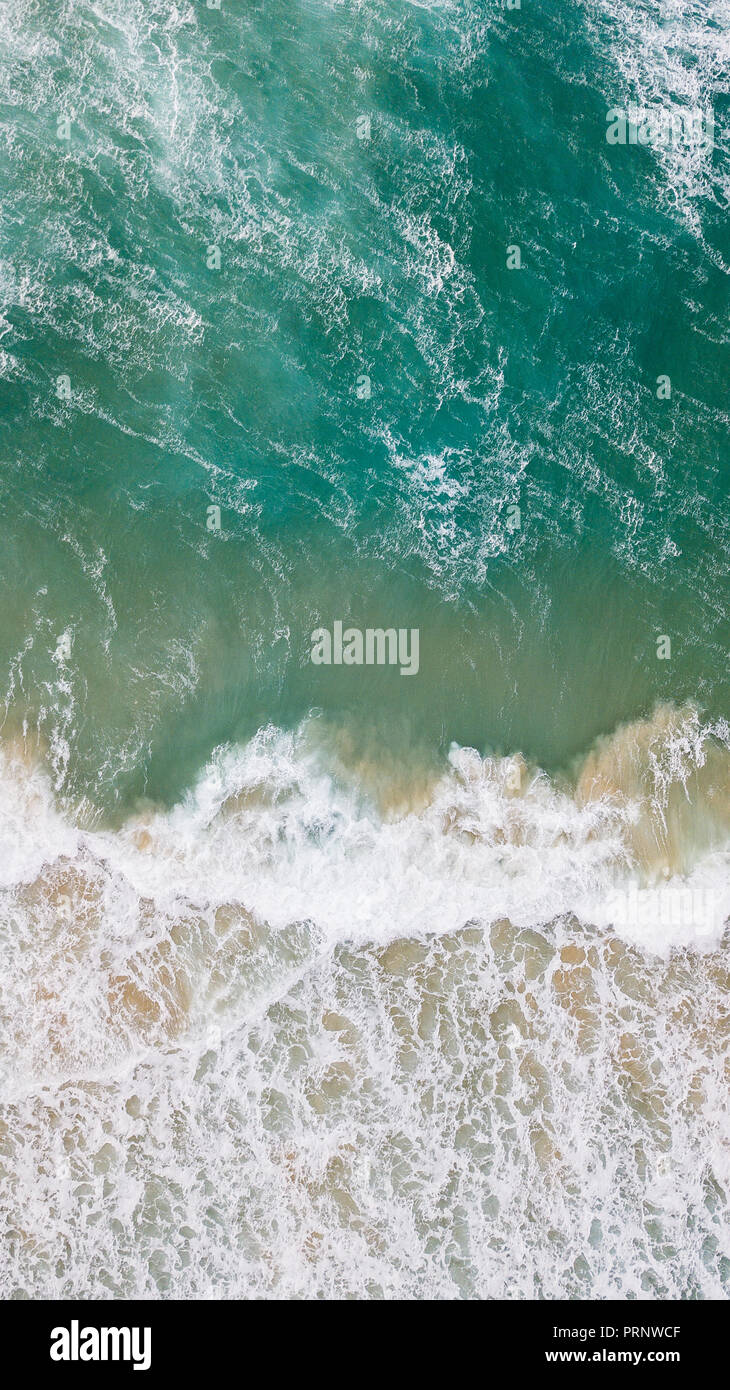 Aerial top view foamy waves hi-res stock photography and images - Alamy