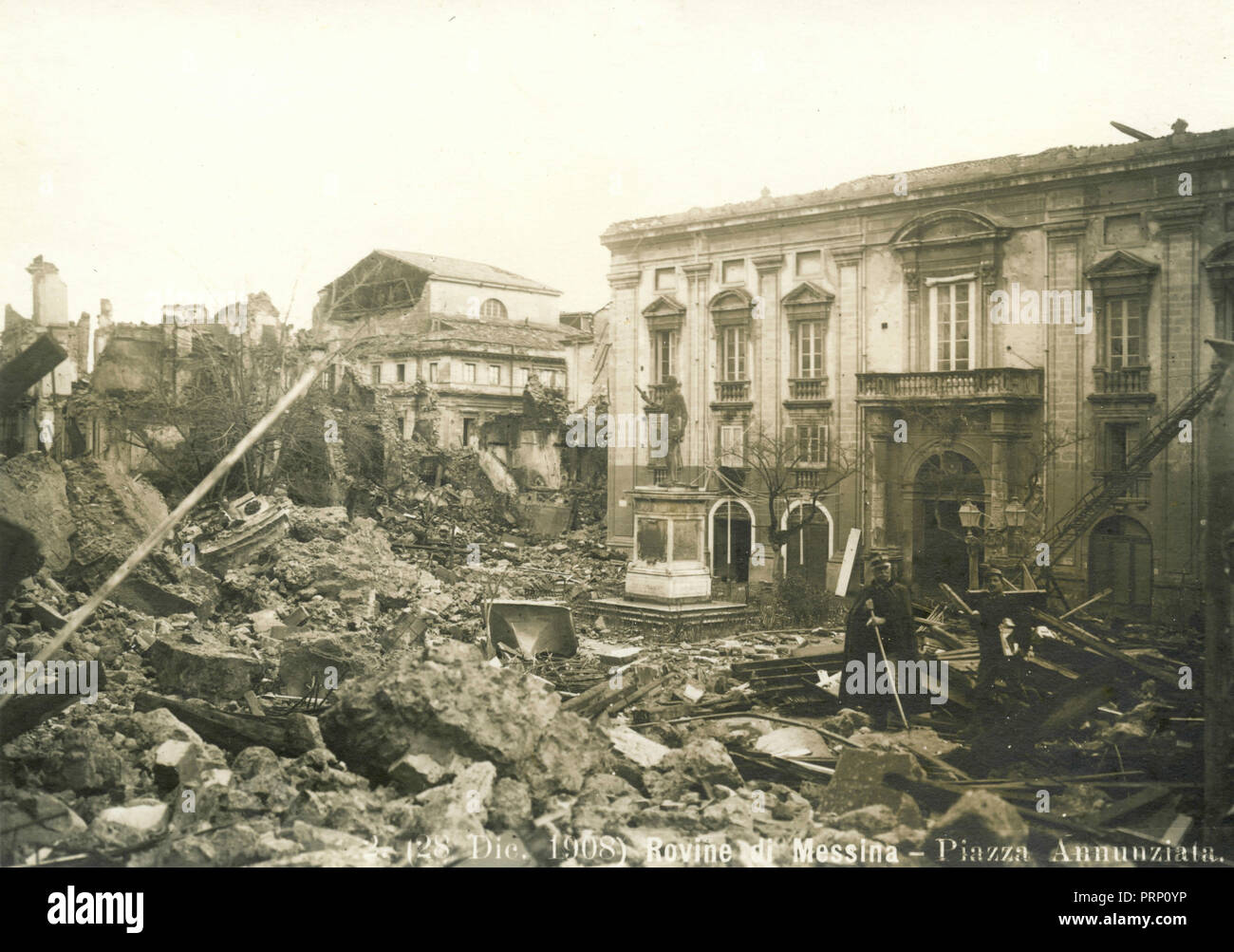 After the earthquake of 1908 in Messina: Piazza Annunziata Stock Photo