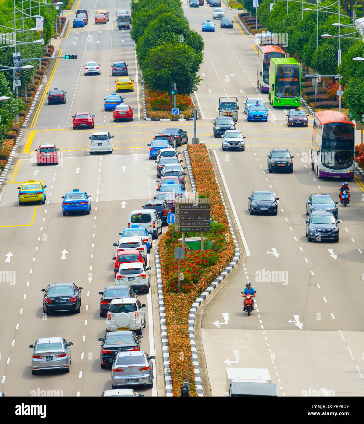 Major road expressway hi-res stock photography and images - Alamy