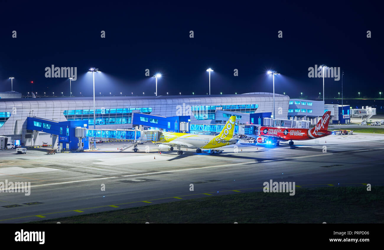 KUALA LUMPUR, MALAYSIA, 21 JUN 2018 : Airplanes lining up at the departure area at new International airport KLIA2 in Sepang, Selangor, Malaysia . Stock Photo