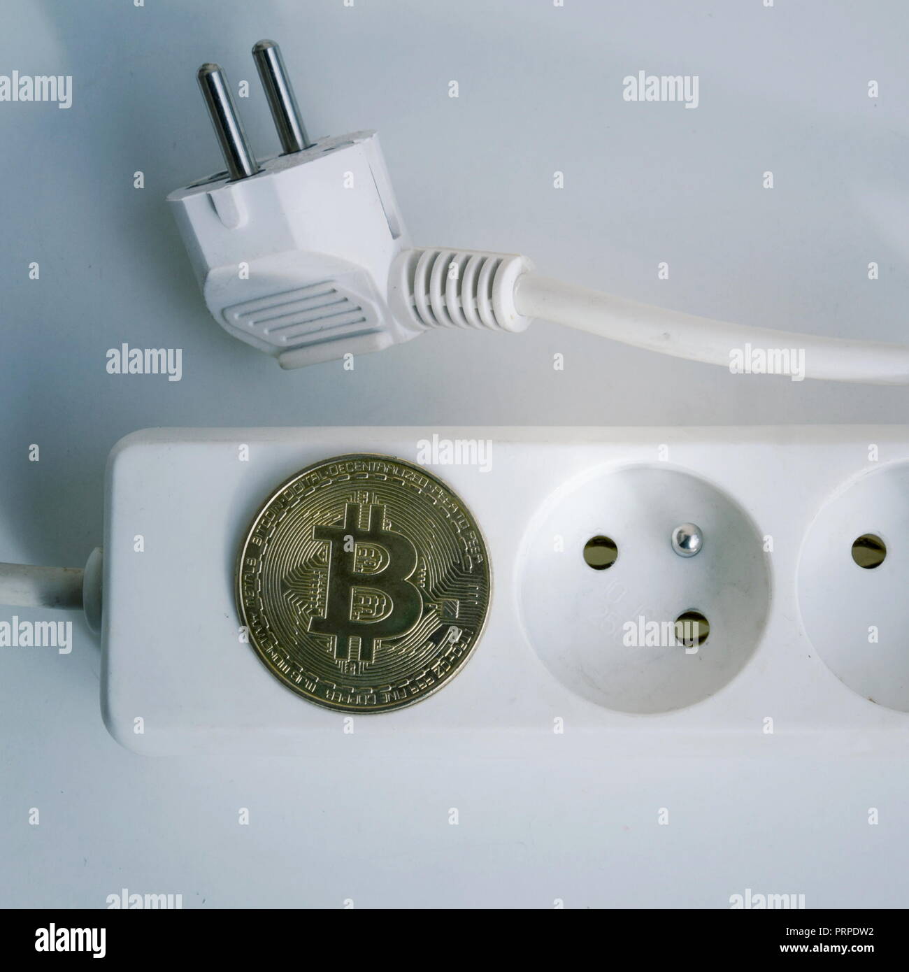 Empty sockets hi-res stock photography and images - Alamy