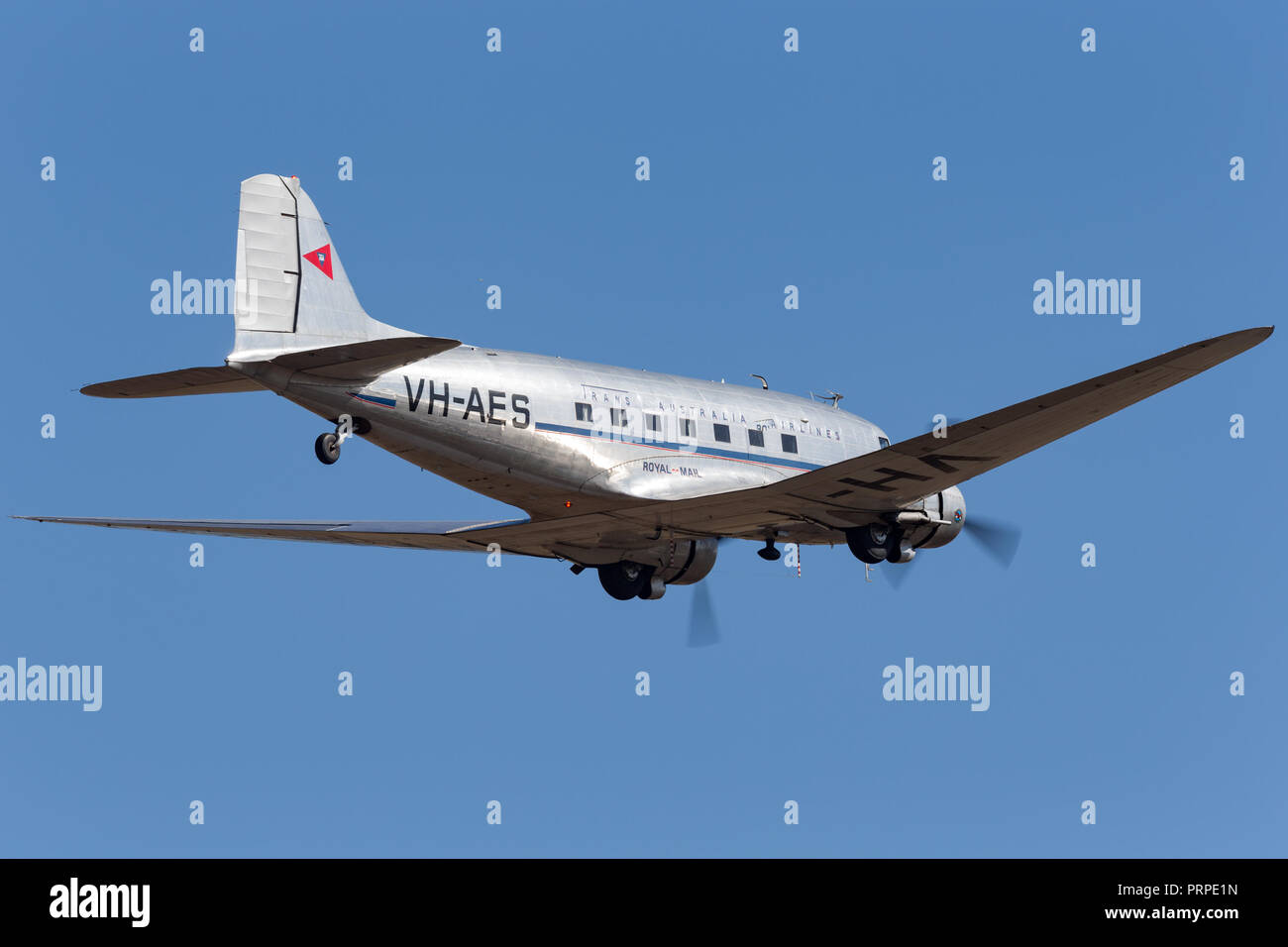 Vintage Douglas DC-3C airliner VH-AES in Trans Australian Airlines livery. Stock Photo