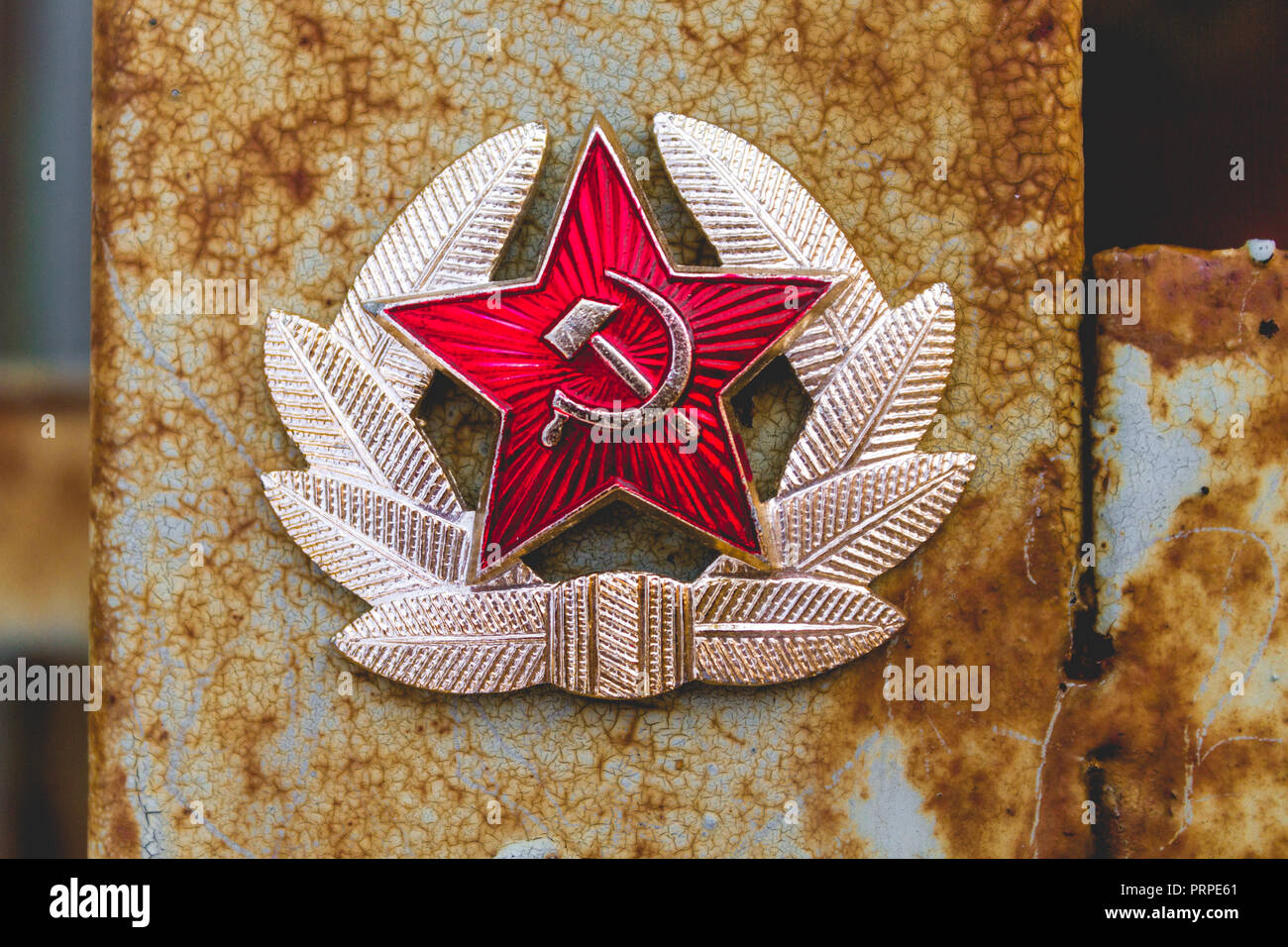 National Bolshevik Flag, Brooch Badges, Lapel Pins
