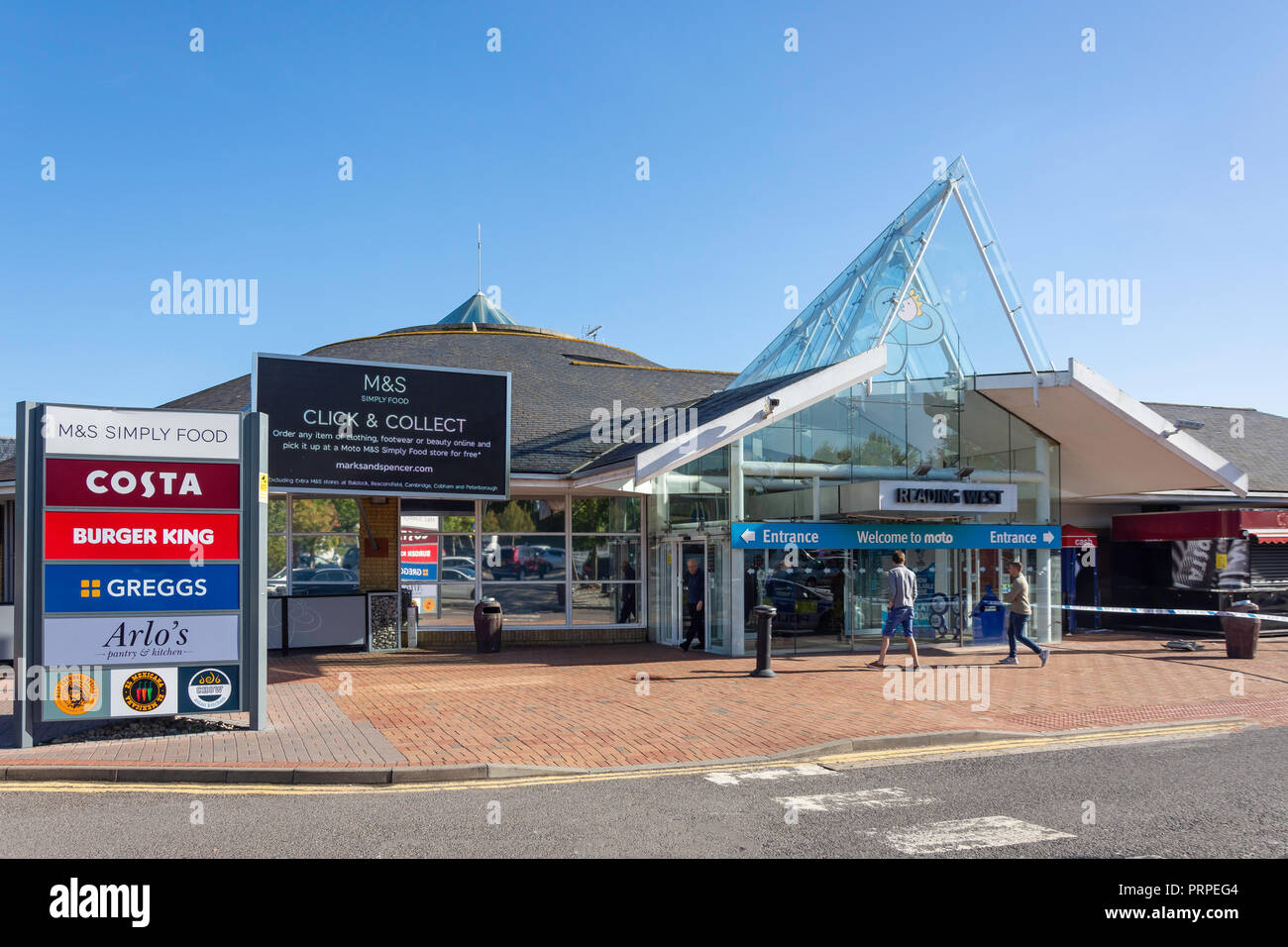 Entrance to Reading West Motorway Services (M4), Reading, Berkshire, England, United Kingdom Stock Photo