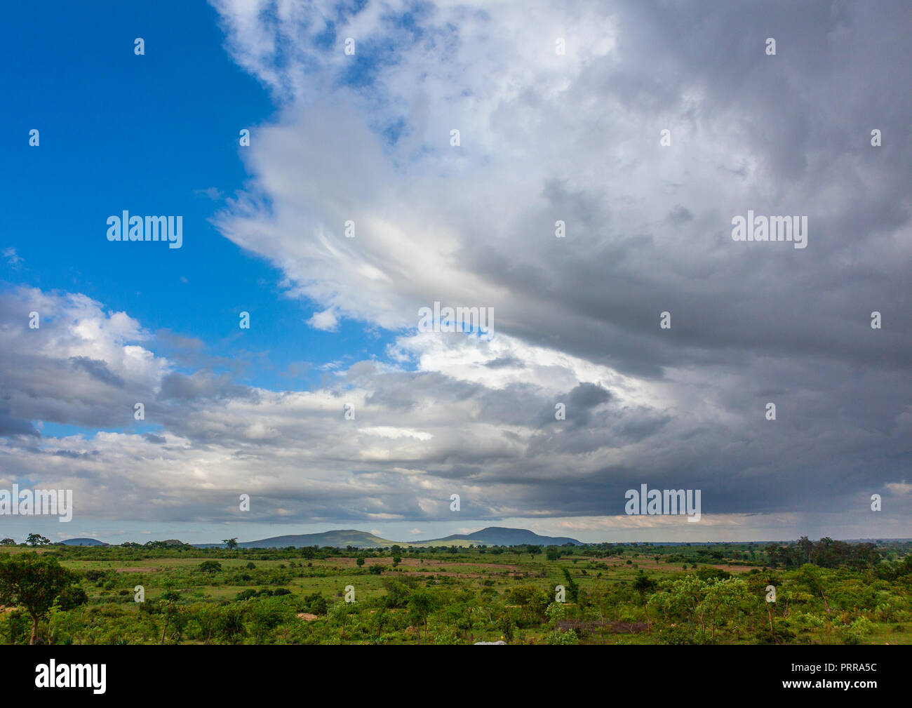 Weather in angola hi-res stock photography and images - Alamy