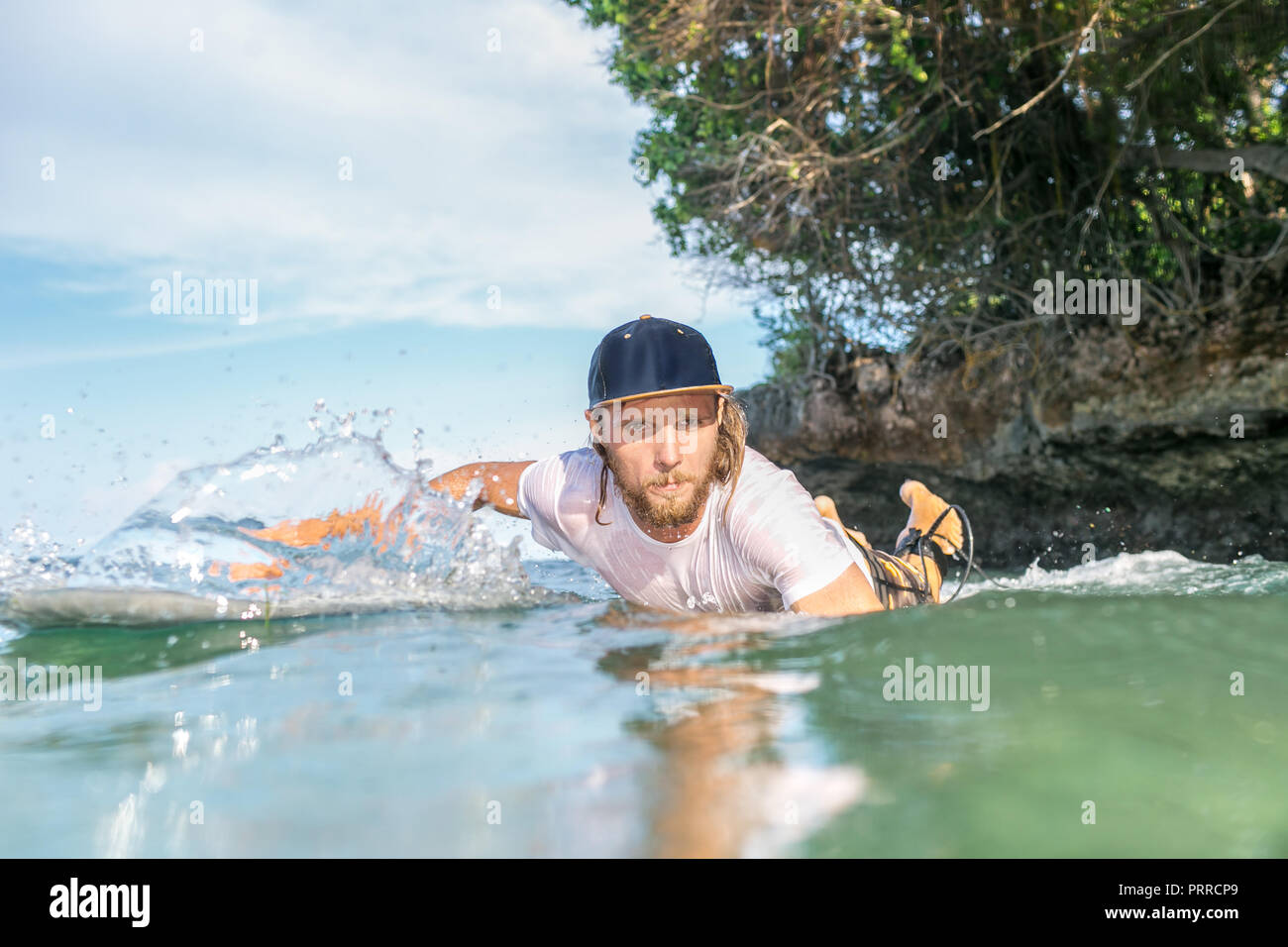 Serious surfing hi-res stock photography and images - Alamy
